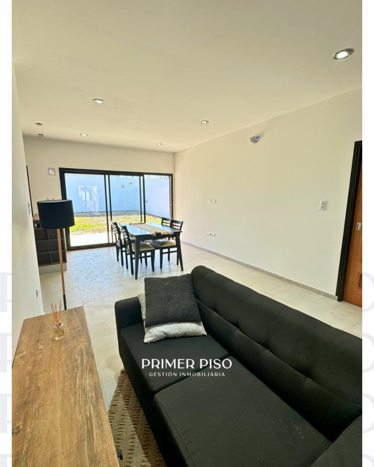 Casa barrio Jardin del Golf