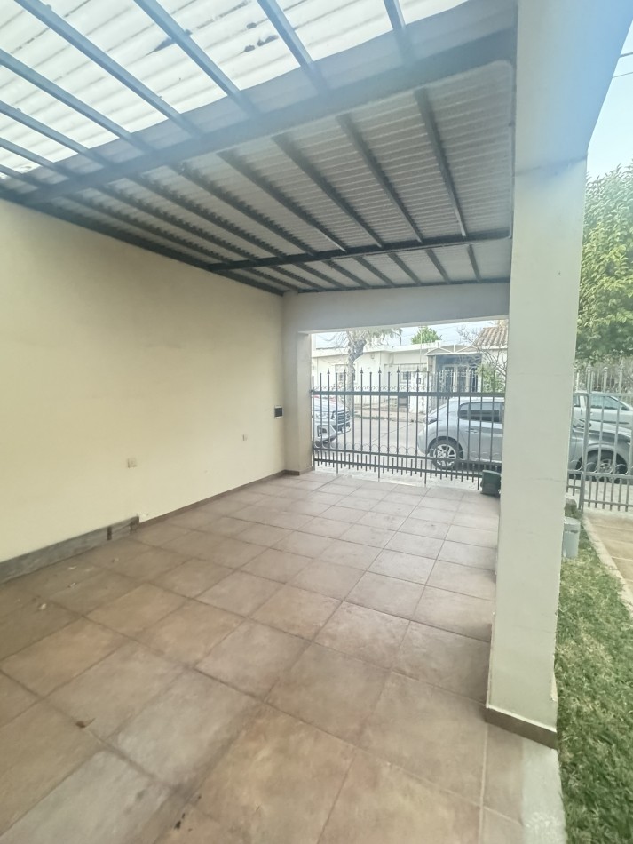 VENTA / CASA / BARRIO GENERAL PAZ - EX PARQUE