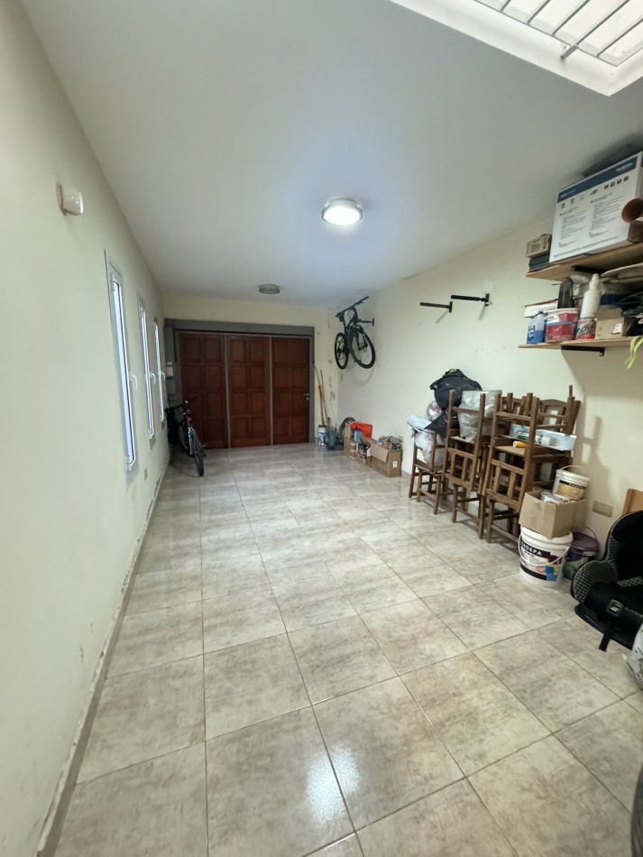VENTA / CASA / BARRIO GENERAL PAZ - EX PARQUE