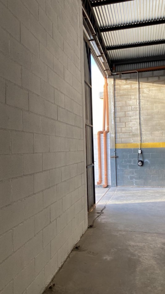 ALQUILER / GALPON / VILLA MARIA