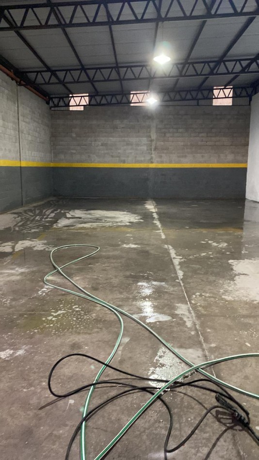 ALQUILER / GALPON / VILLA MARIA