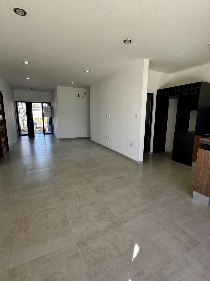 VENTA | CASA / BARRIO JARDINES DEL GOLF