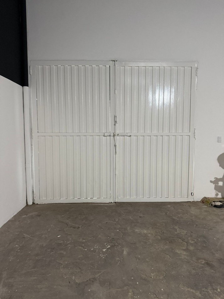 SE ALQUILA / GALPON / BARRIO LA MADRID