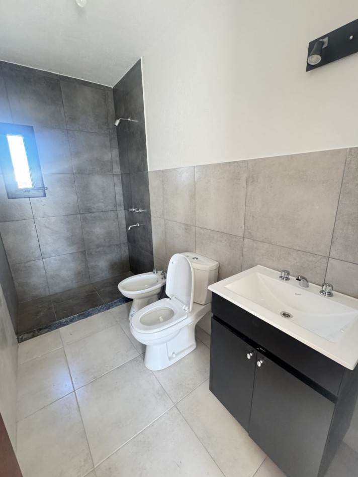 Se vende duplex - Barrio Bello Horizonte