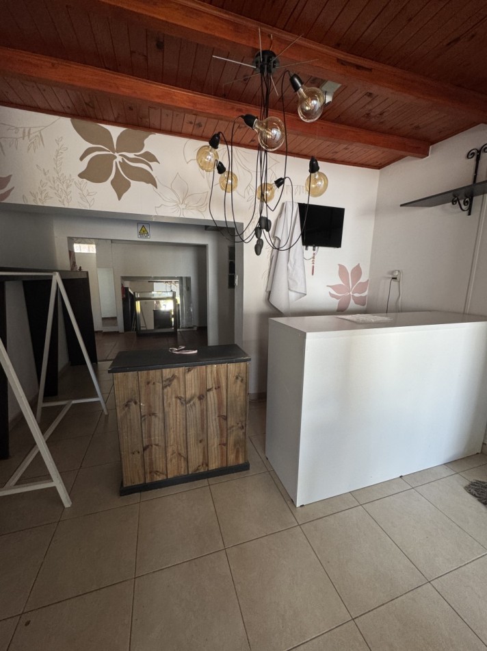 ALQUILER / LOCAL COMERCIAL / VILLA NUEVA