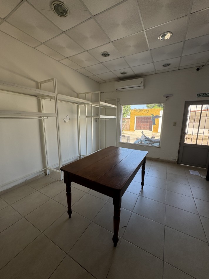 ALQUILER / LOCAL COMERCIAL / VILLA NUEVA