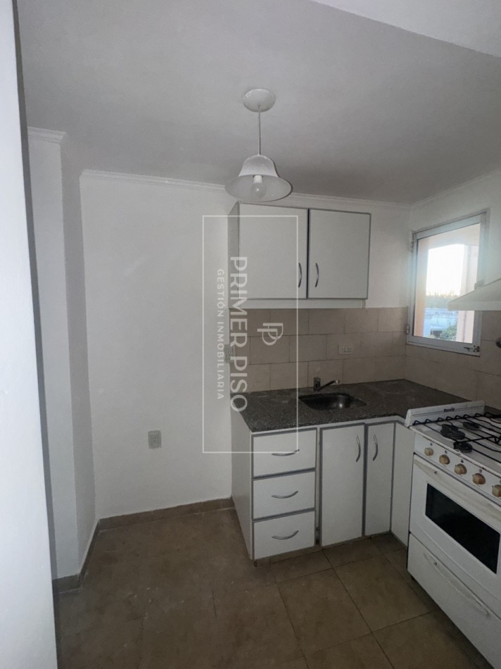 DEPTO DE 2 DORMITORIOS EN ALQUILER | BARRIO CENTRO SUR