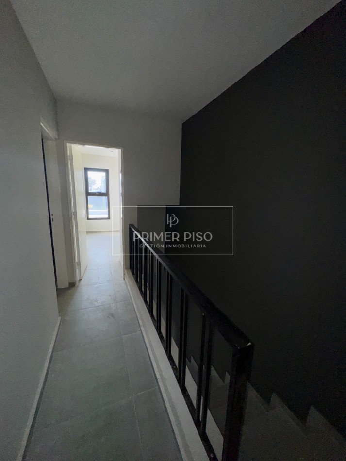 VENTA / DUPLEX / SOLARES DEL NORTE