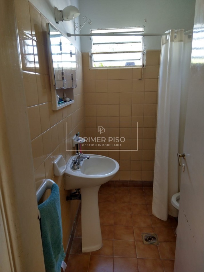 VENTA / CASA / BARRIO LAMADRID