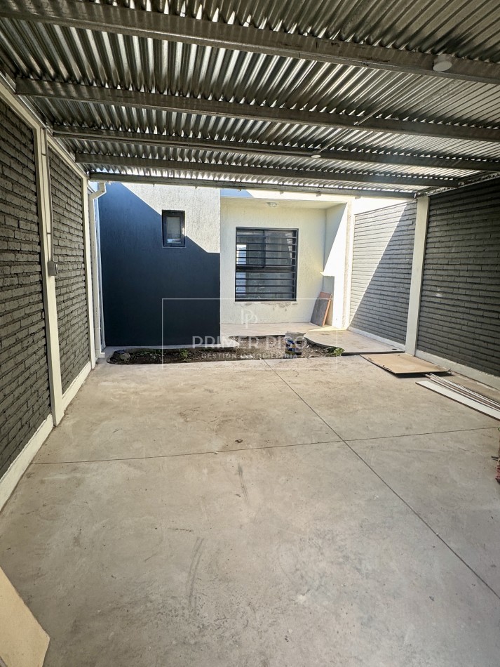 VENTA / DUPLEX / SOLARES DEL NORTE