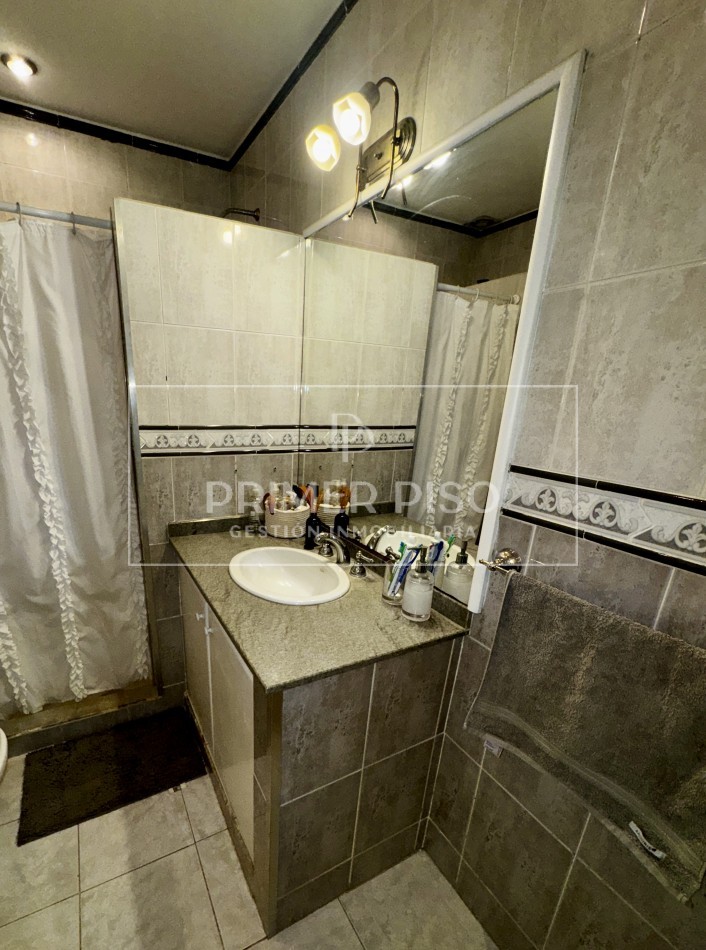 VENTA / CASA / BARRIO RIVADAVIA