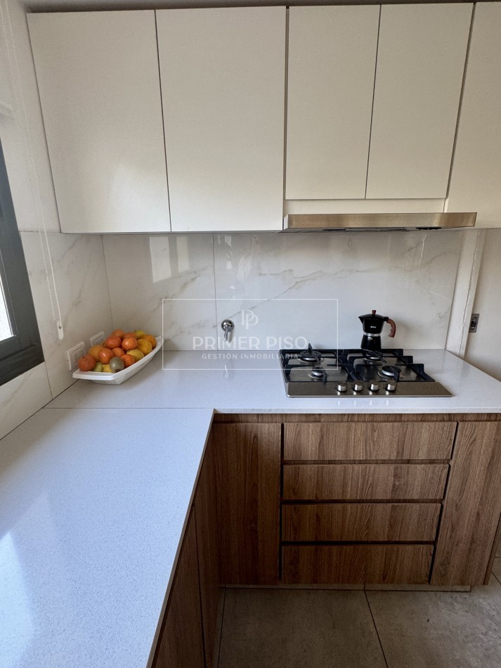 VENTA / CASA / BARRIO MARIANO MORENO