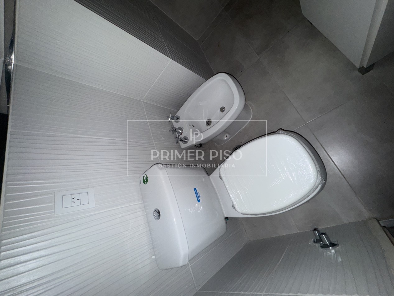 VENTA / DEPTO 2 DORMITORIOS / BARRIO CENTRO