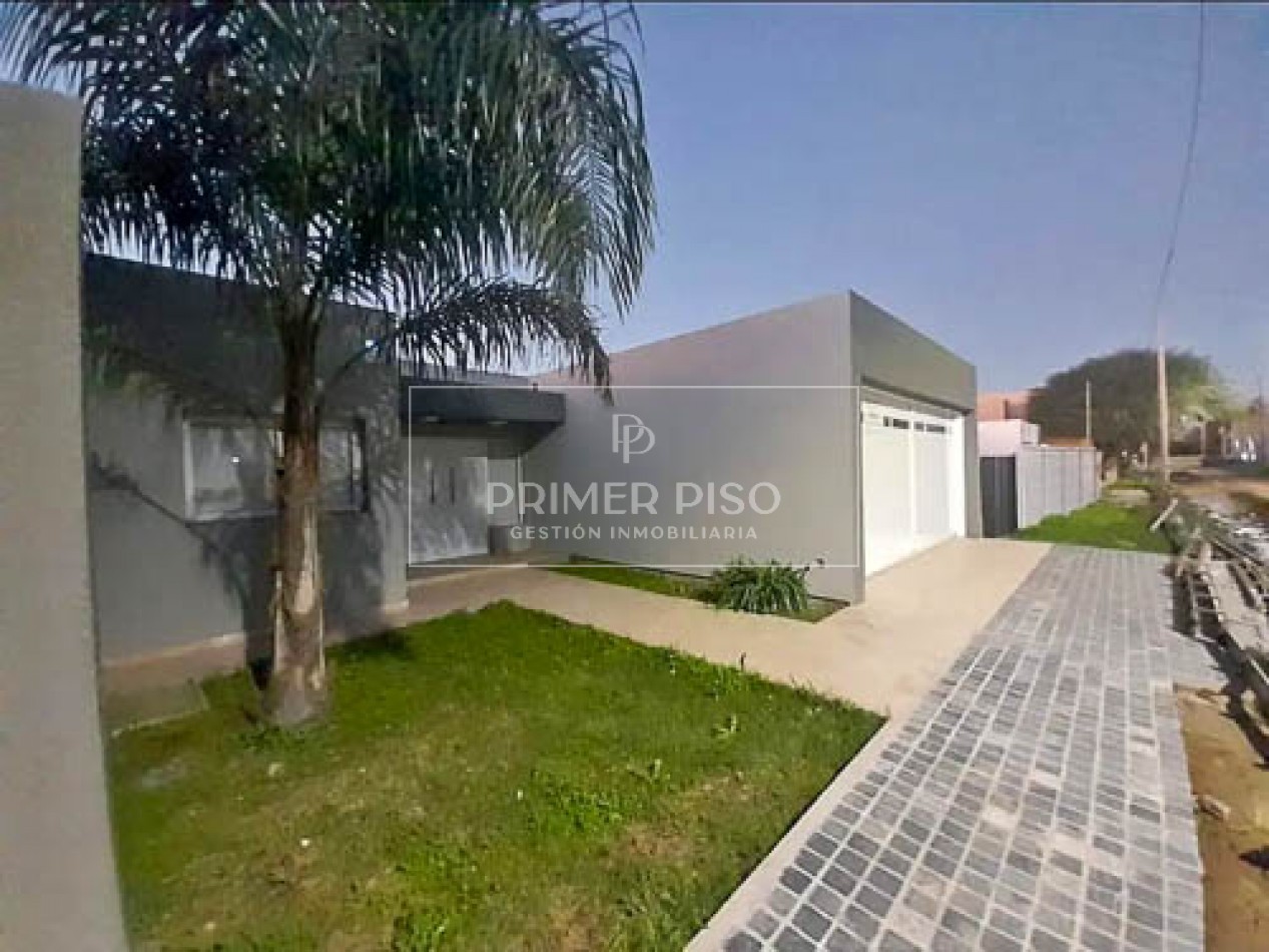 VENTA / CASA / BARRIO MIRADORES DEL GOLF