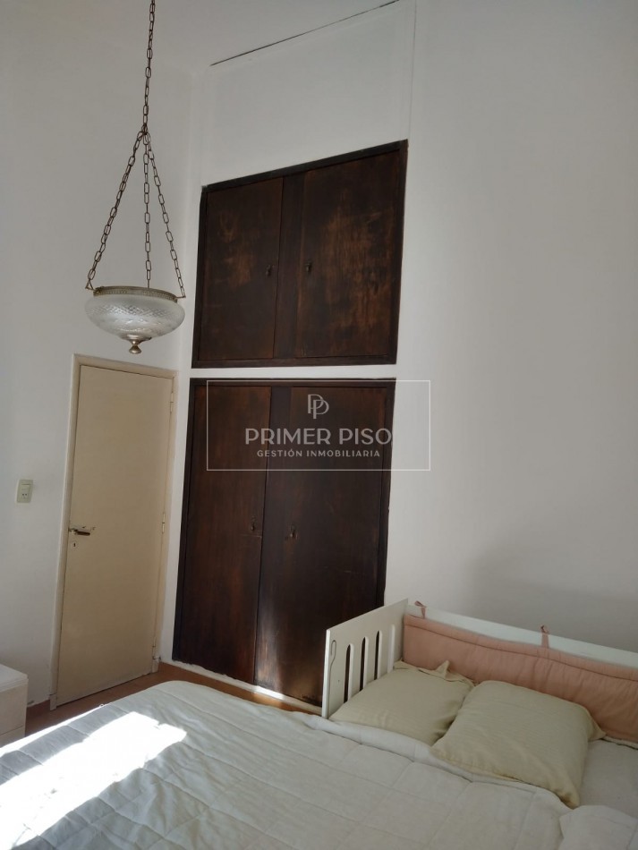 VENTA / CASA / BARRIO LAMADRID