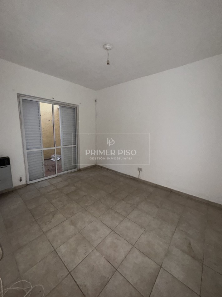 VENTA / DEPTO 1 DORMITORIO / CENTRO
