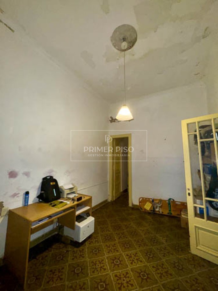 Casa para refaccion en venta | Barrio Centro Sur