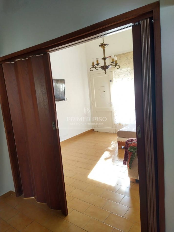 VENTA / CASA / BARRIO LAMADRID