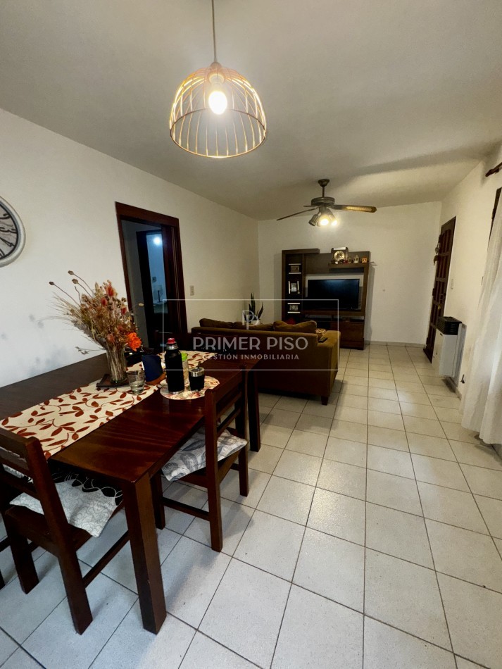 VENTA / DEPTO 2 DORMITORIOS / BARRIO CENTRO