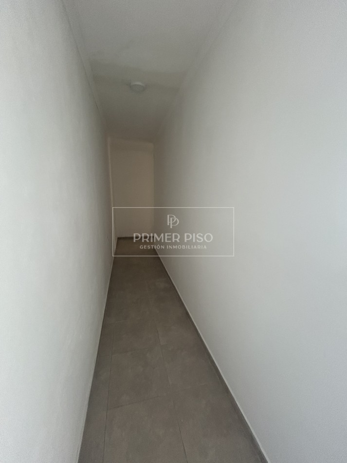 ALQUILER / CASA / BARRIO AMEGHINO
