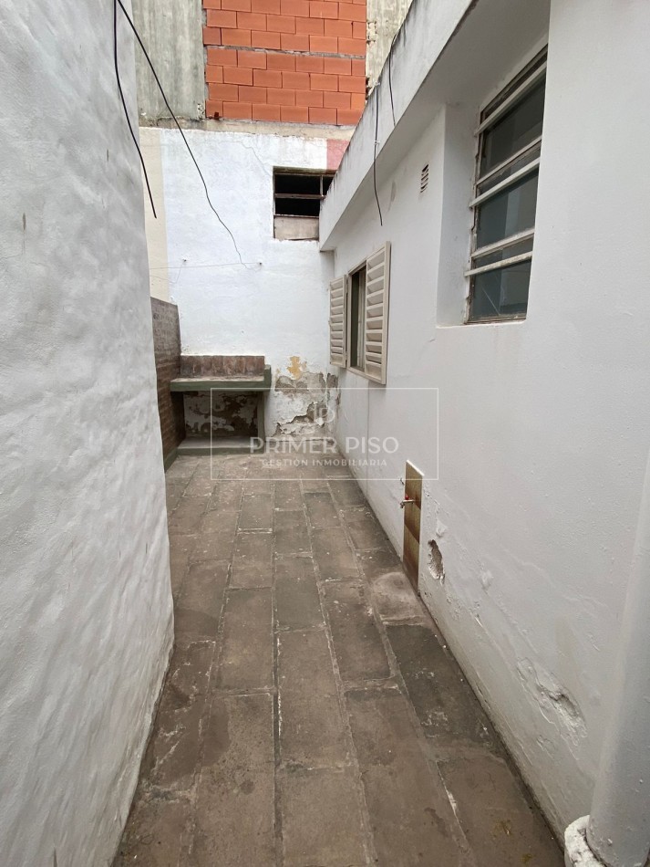 ALQUILER / BARRIO CENTRO / DEPTO 1 DORMITORIO