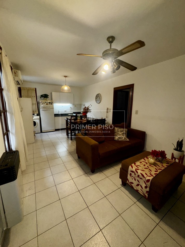 VENTA / DEPTO 2 DORMITORIOS / BARRIO CENTRO