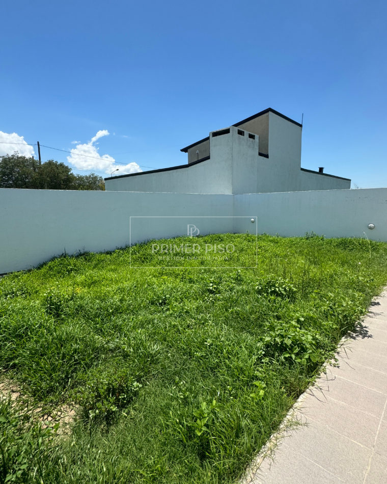 VENTA / CASA / BARRIO VILLA ALBERTINA, VILLA MARIA