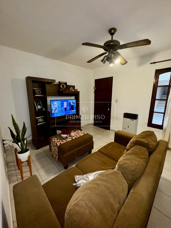 VENTA / DEPTO 2 DORMITORIOS / BARRIO CENTRO