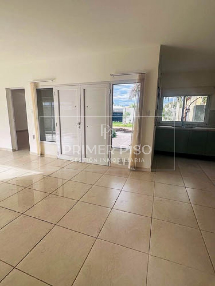 VENTA / CASA / BARRIO MIRADORES DEL GOLF