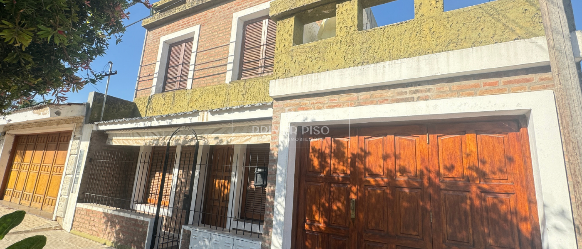 VENTA | DOS DEPARTAMENTOS EN BARRIO GUEMES