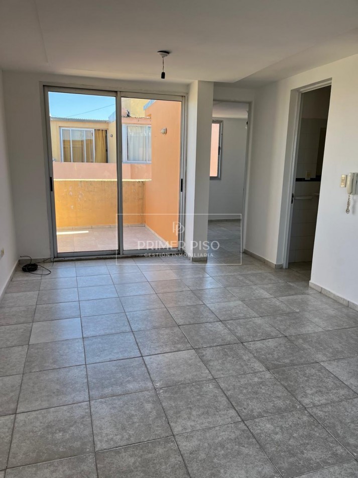 VENTA / DEPTO 1 DORMITORIO / BARRIO AMEGHINO