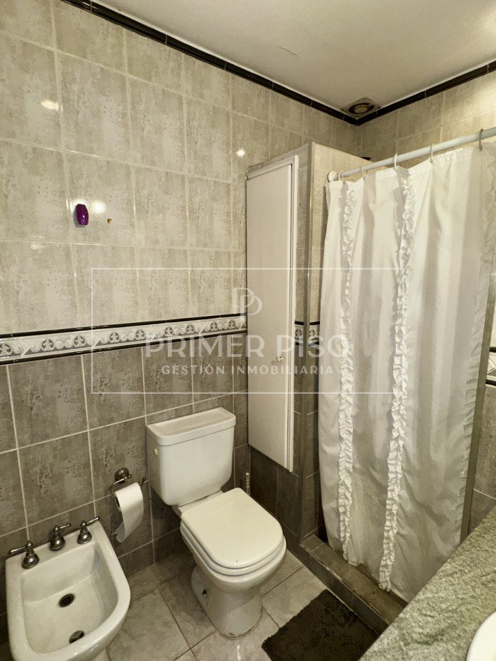 VENTA / CASA / BARRIO RIVADAVIA