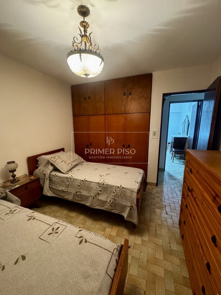 VENTA / DEPTO 2 DORMITORIOS / BARRIO LAMADRID