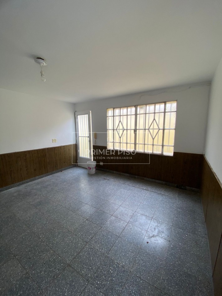 ALQUILER / BARRIO CENTRO / DEPTO 1 DORMITORIO