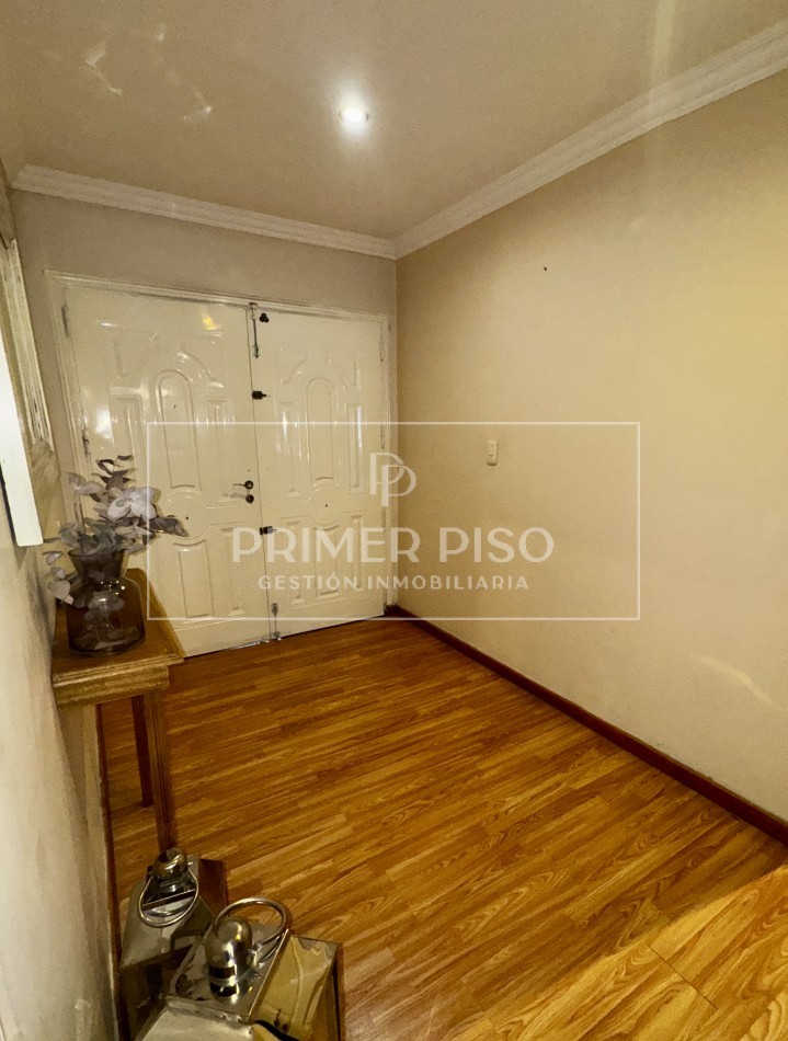 VENTA / CASA / BARRIO RIVADAVIA
