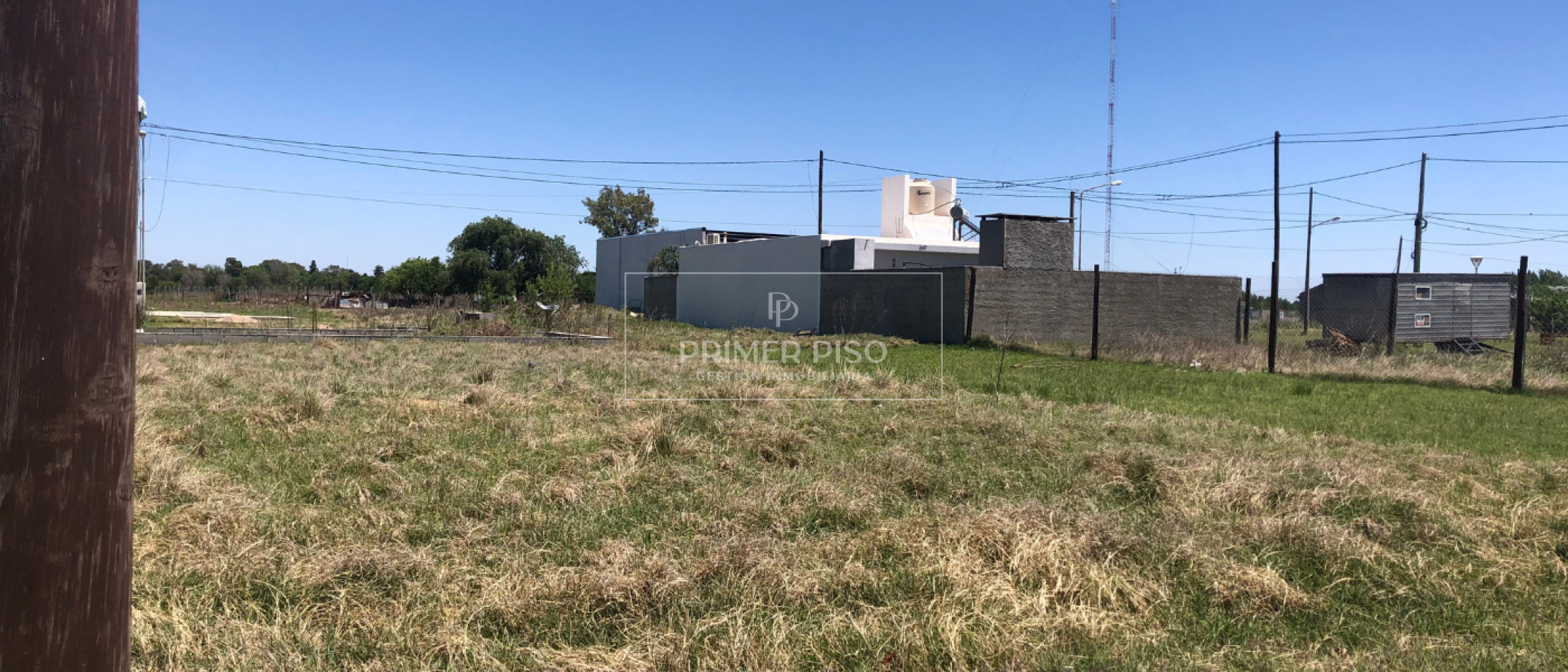 Lote en venta | Poetas Argentinos, Villa Nueva