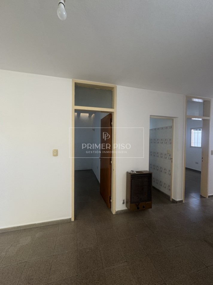 ALQUILER / DEPARTAMENTO INTERNO PLANTA BAJA