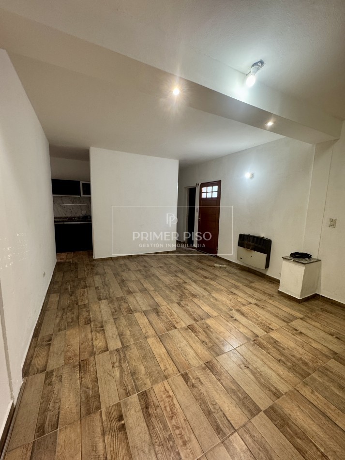 Se alquila | Casa | Barrio Trinitarios