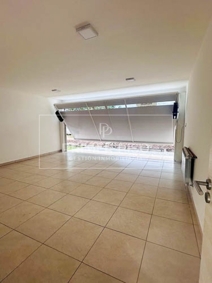 VENTA / CASA / BARRIO MIRADORES DEL GOLF