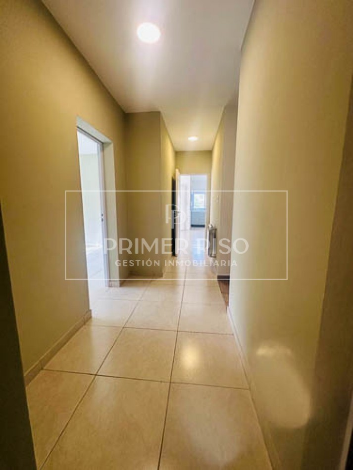 VENTA / CASA / BARRIO MIRADORES DEL GOLF