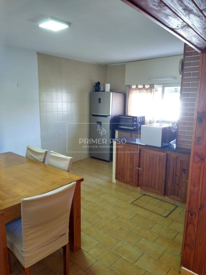 VENTA / CASA / BARRIO LAMADRID