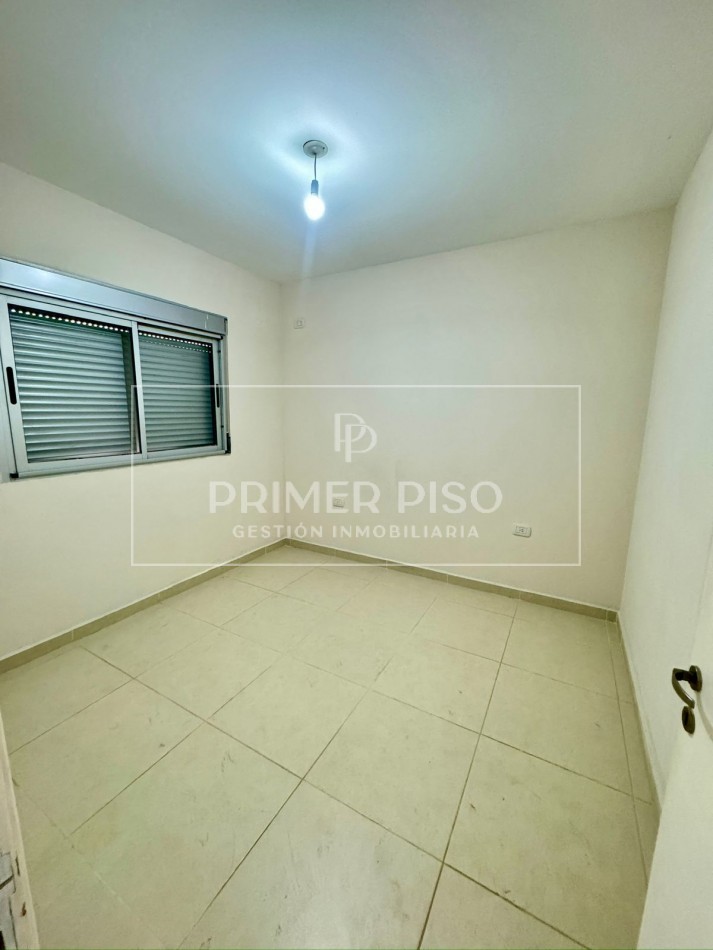 Se alquila Duplex | Barrio Solares del Norte