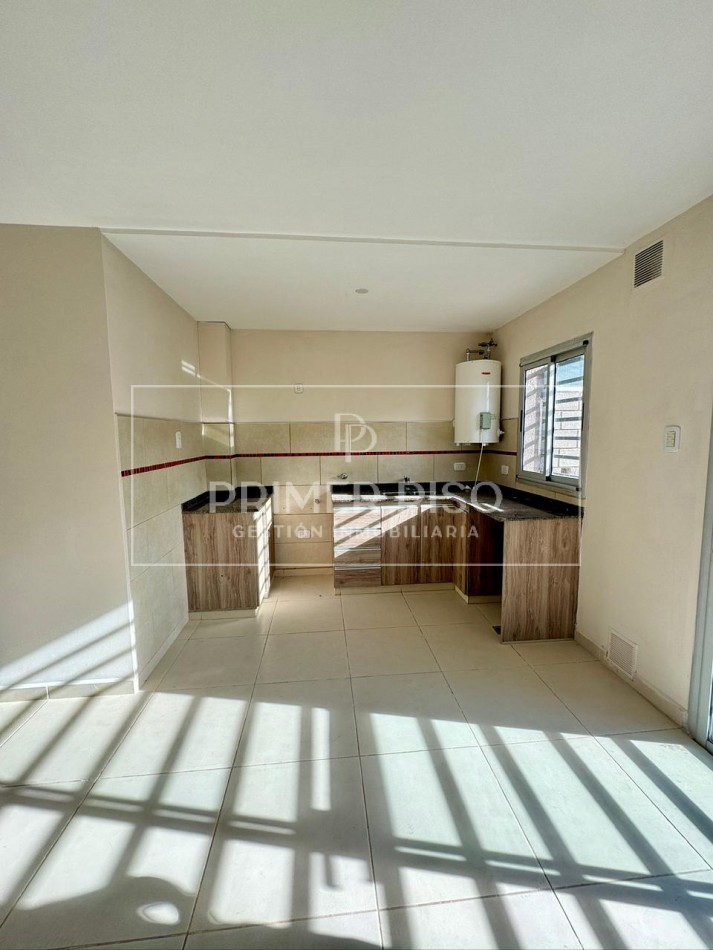 Se alquila Duplex | Barrio Solares del Norte