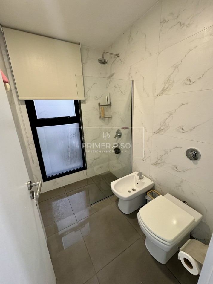 ALQUILER CASA / BARRIO LAS LILAS