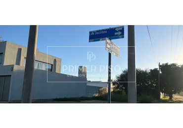 LOTE DE ESQUINA A LA VENTA | VILLA NUEVA