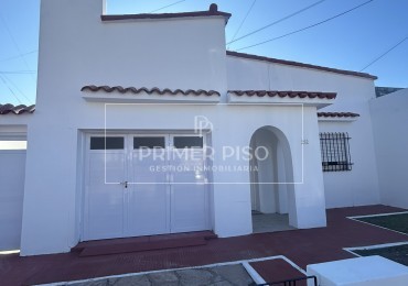 ALQUILER / CASA / BARRIO AMEGHINO