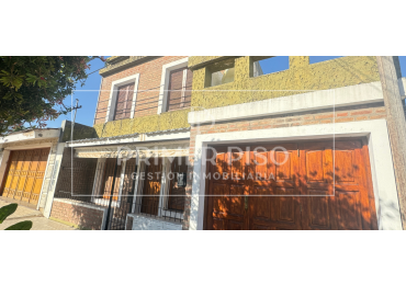 VENTA | DOS DEPARTAMENTOS EN BARRIO GUEMES